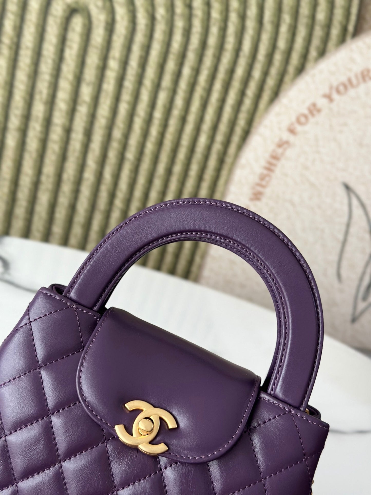 Handbag