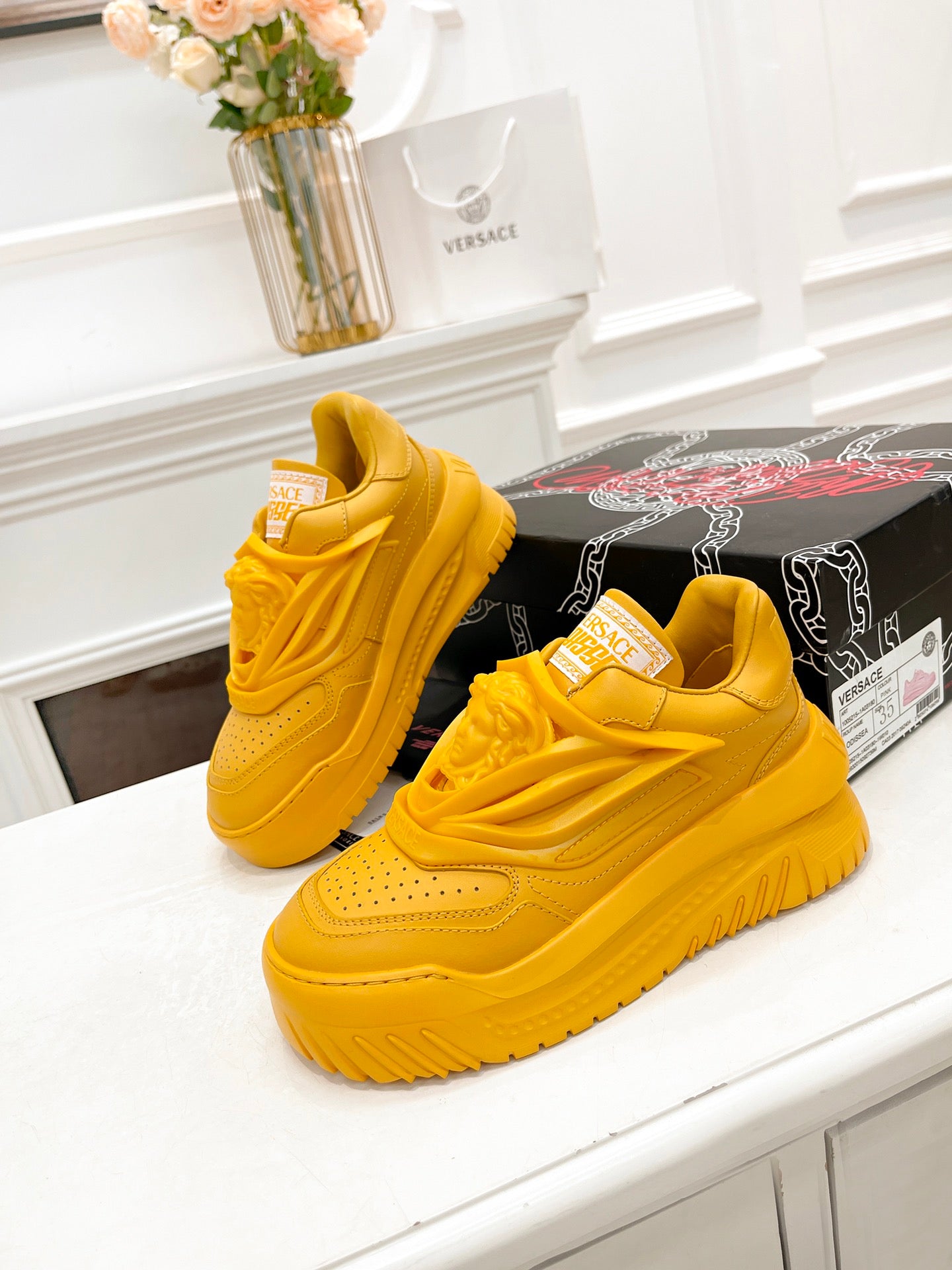 Sneakers