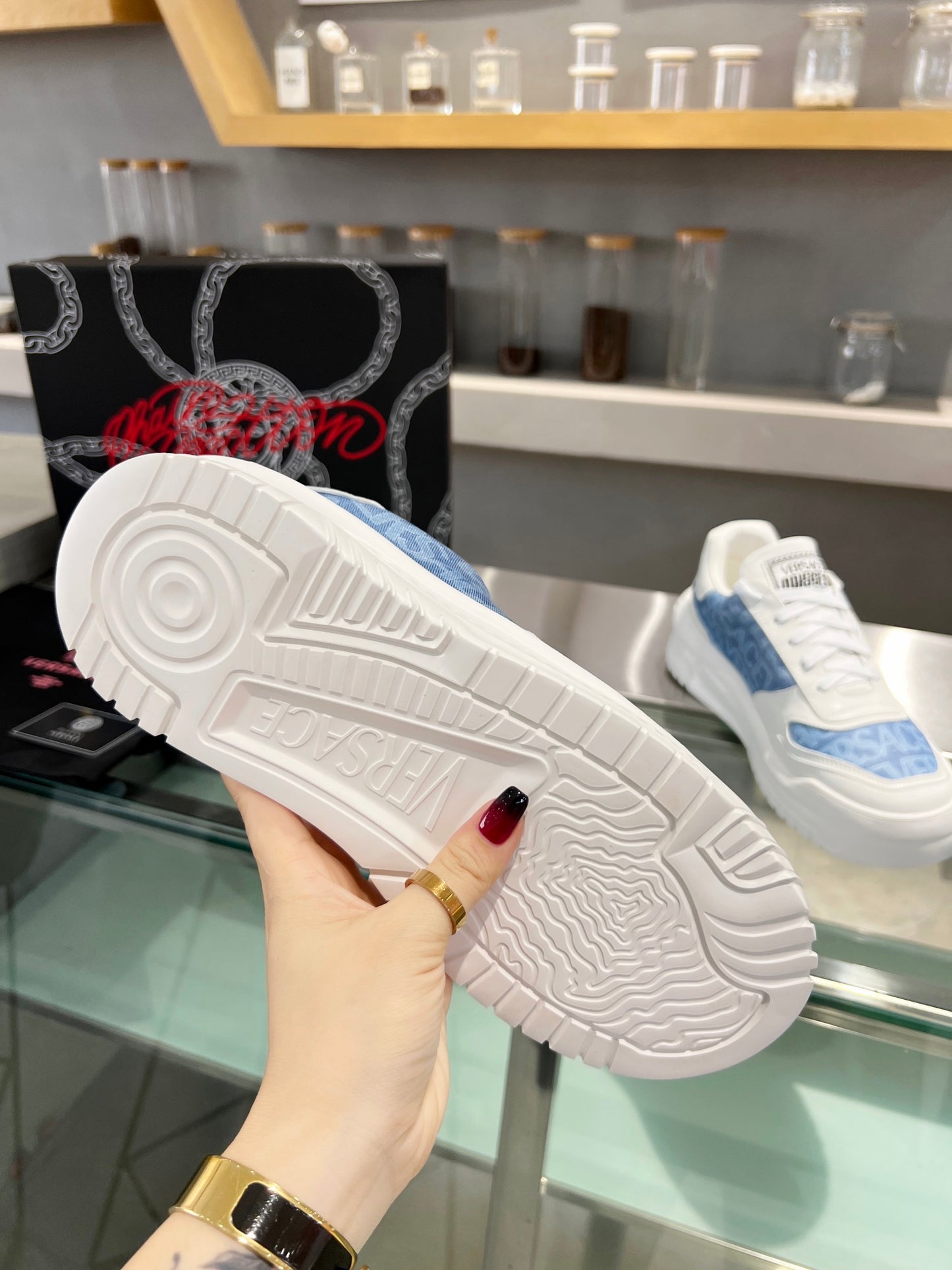 Sneakers