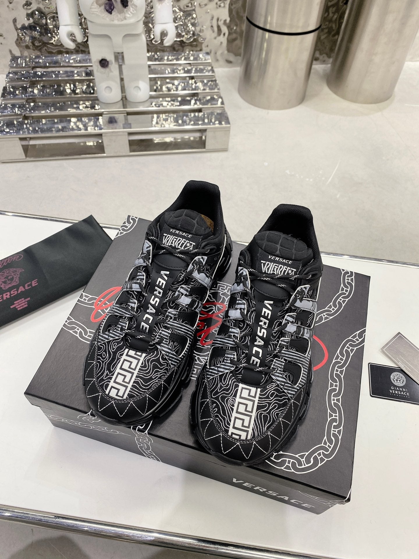 Sneakers