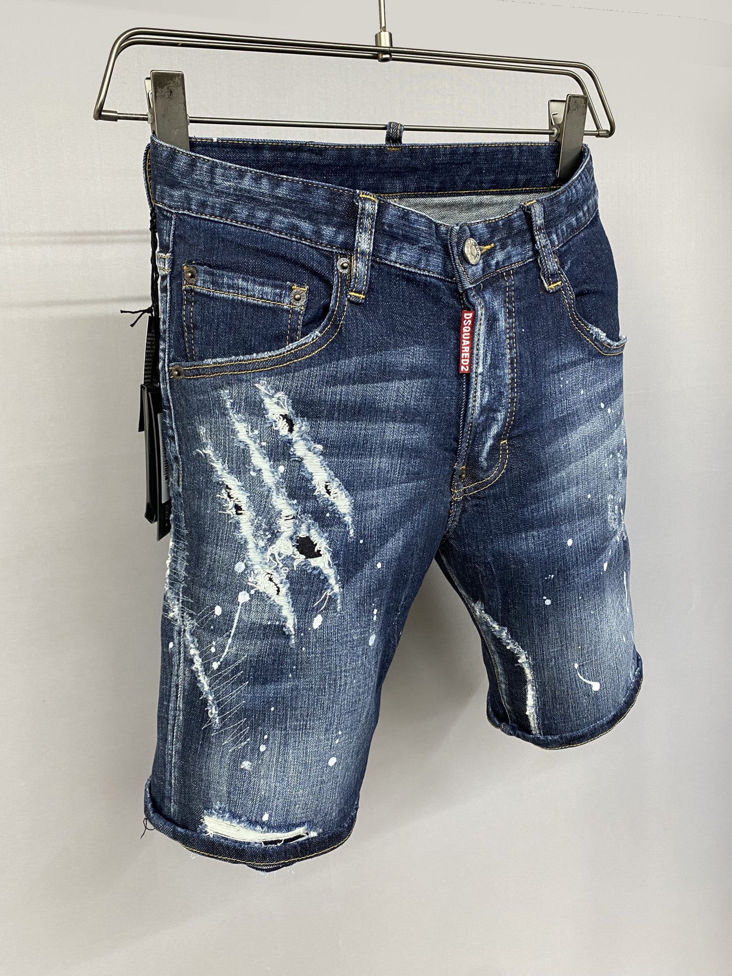 Short Jeans