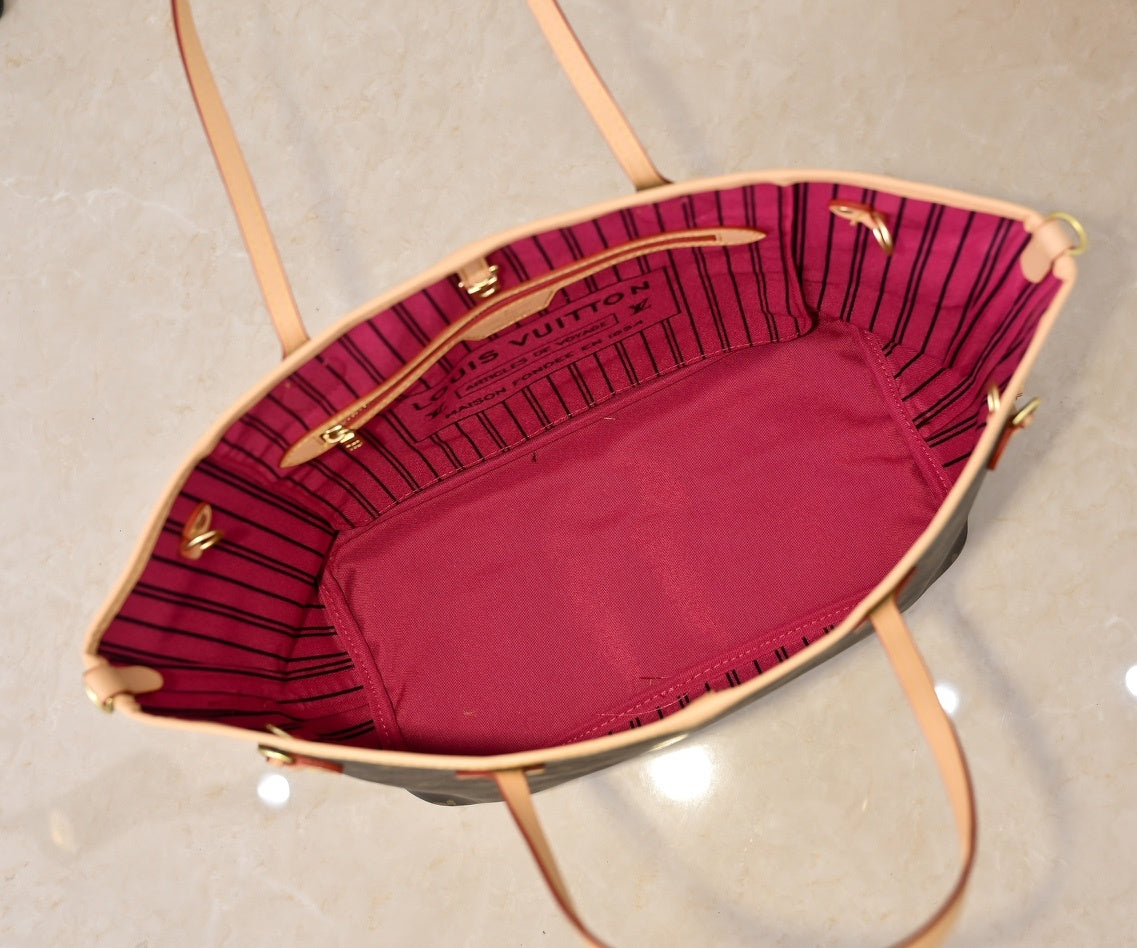 Handbag