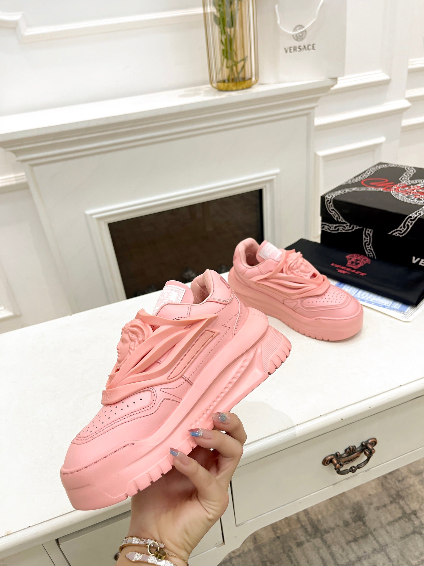 Sneakers