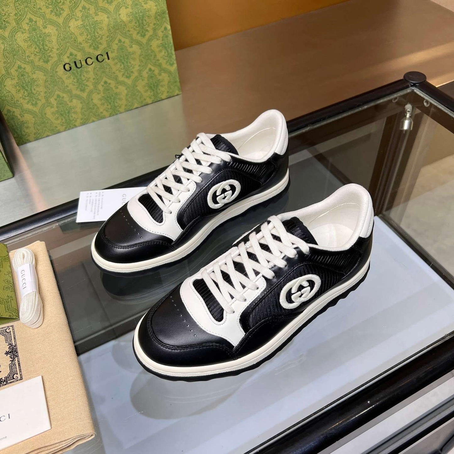 Sneakers
