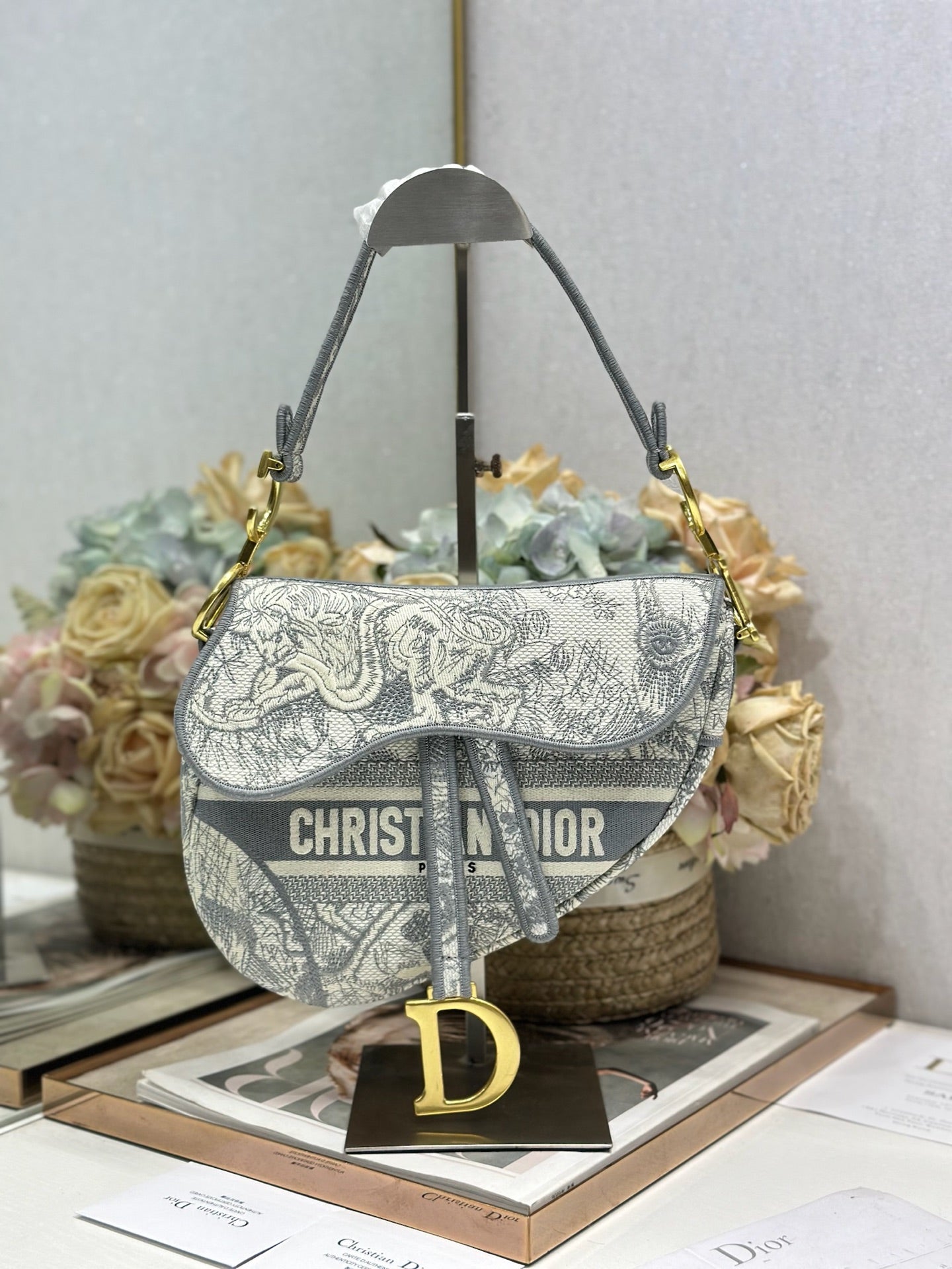 Handbag