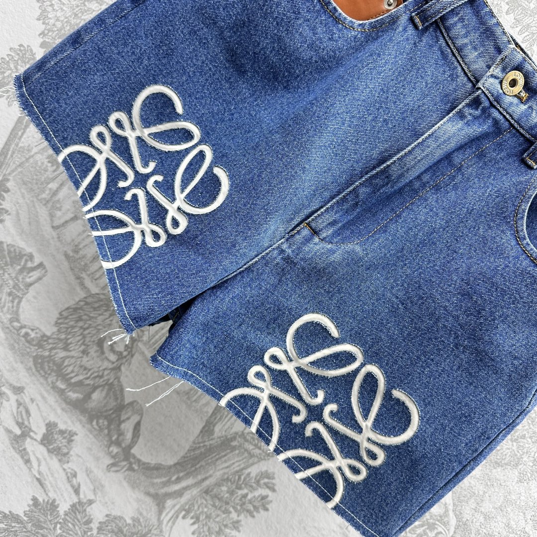 Short Jeans