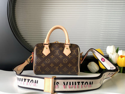 Handbag