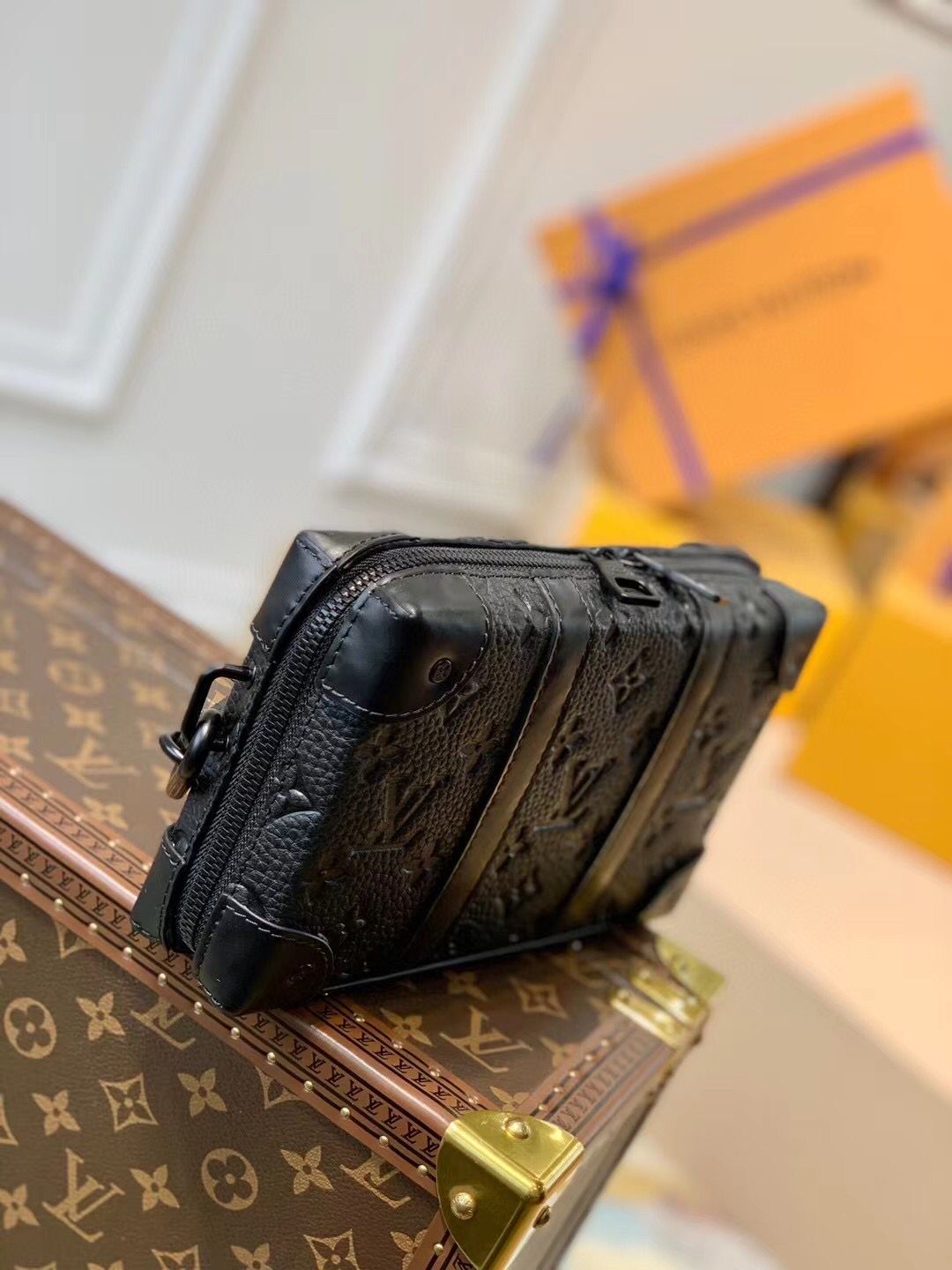 Handbag