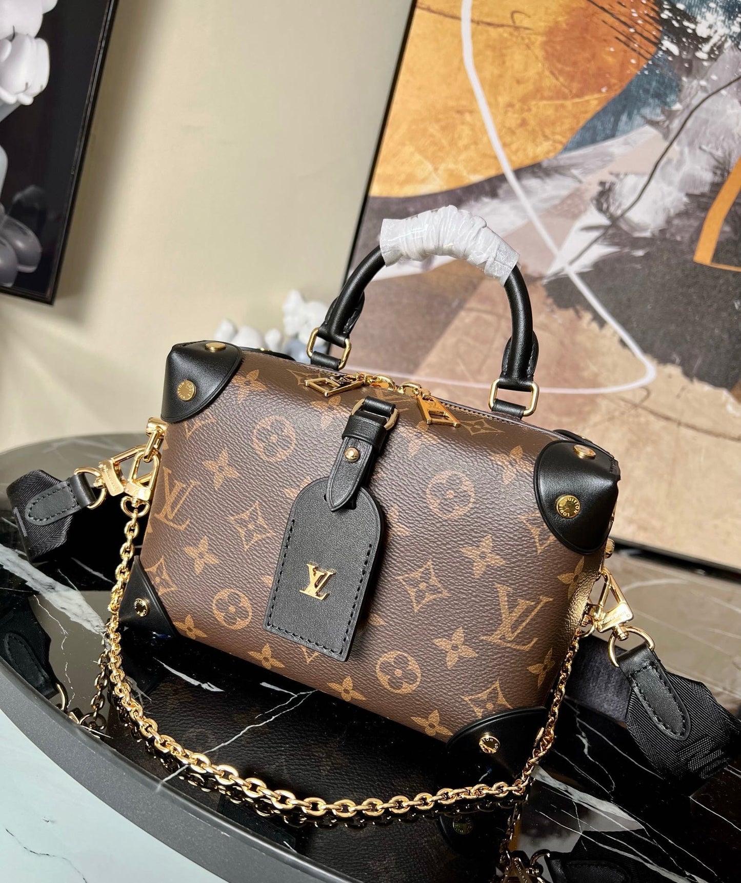 Handbag
