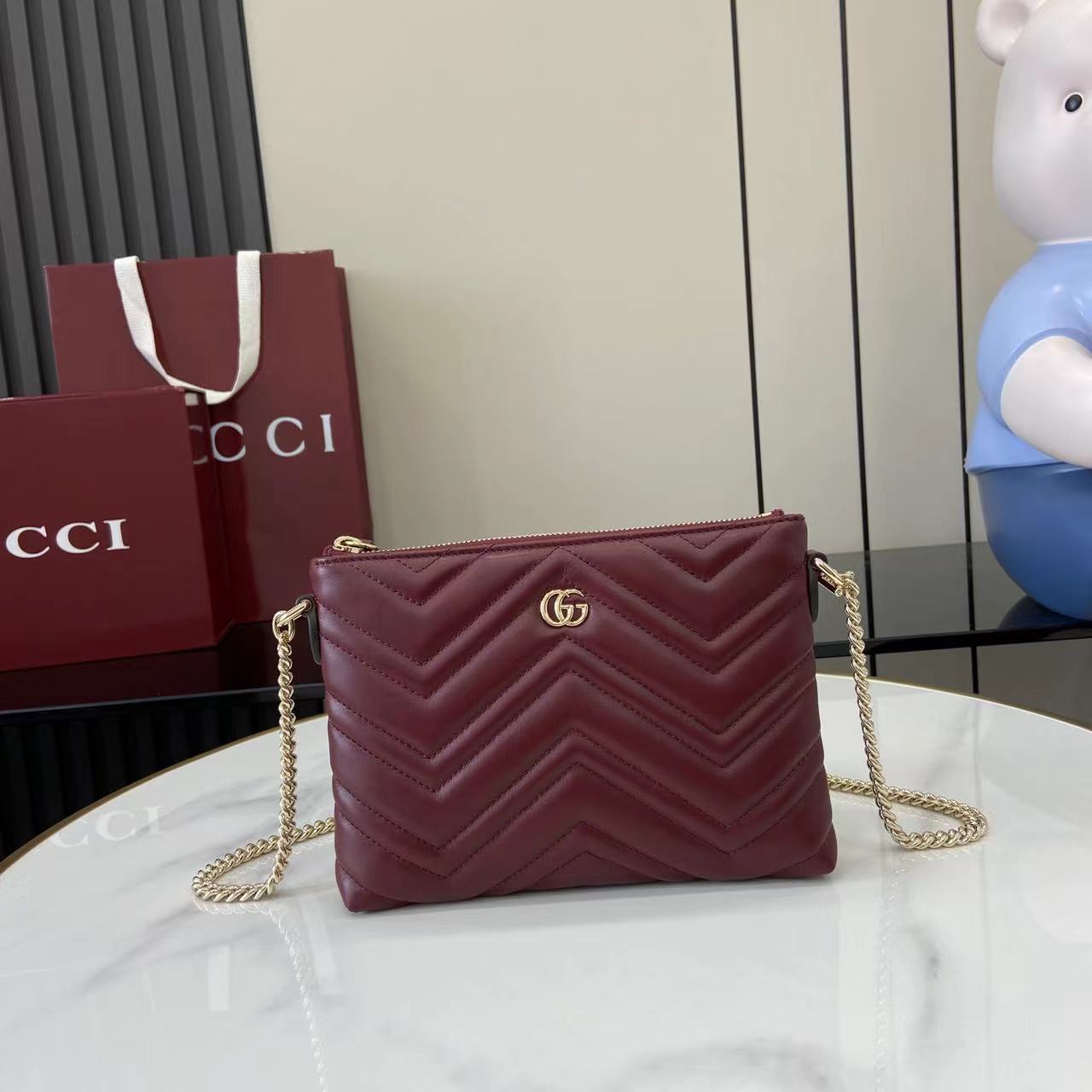 Handbag