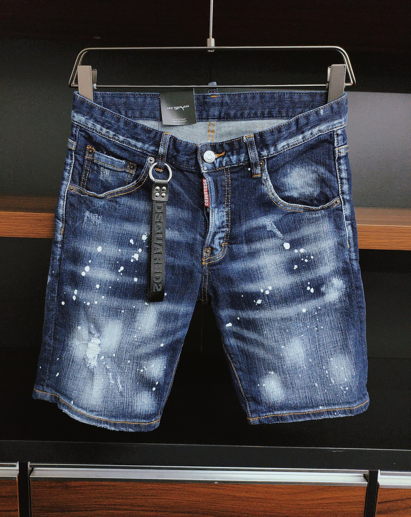 Short Jeans