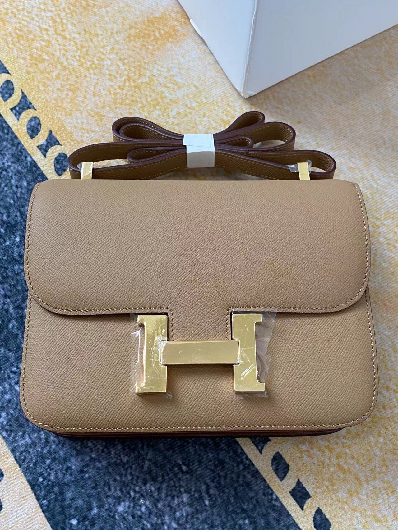 Handbag