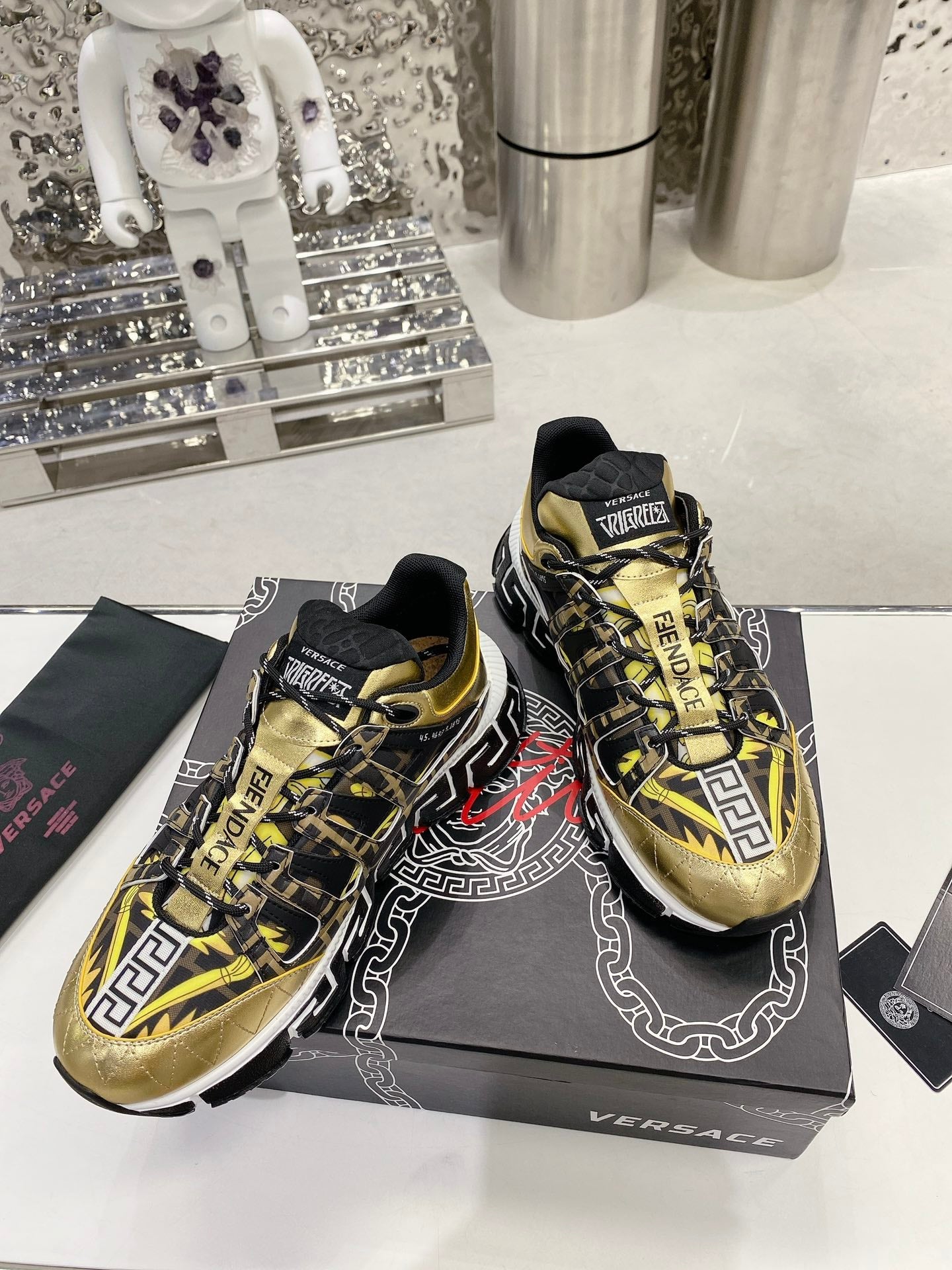 Sneakers