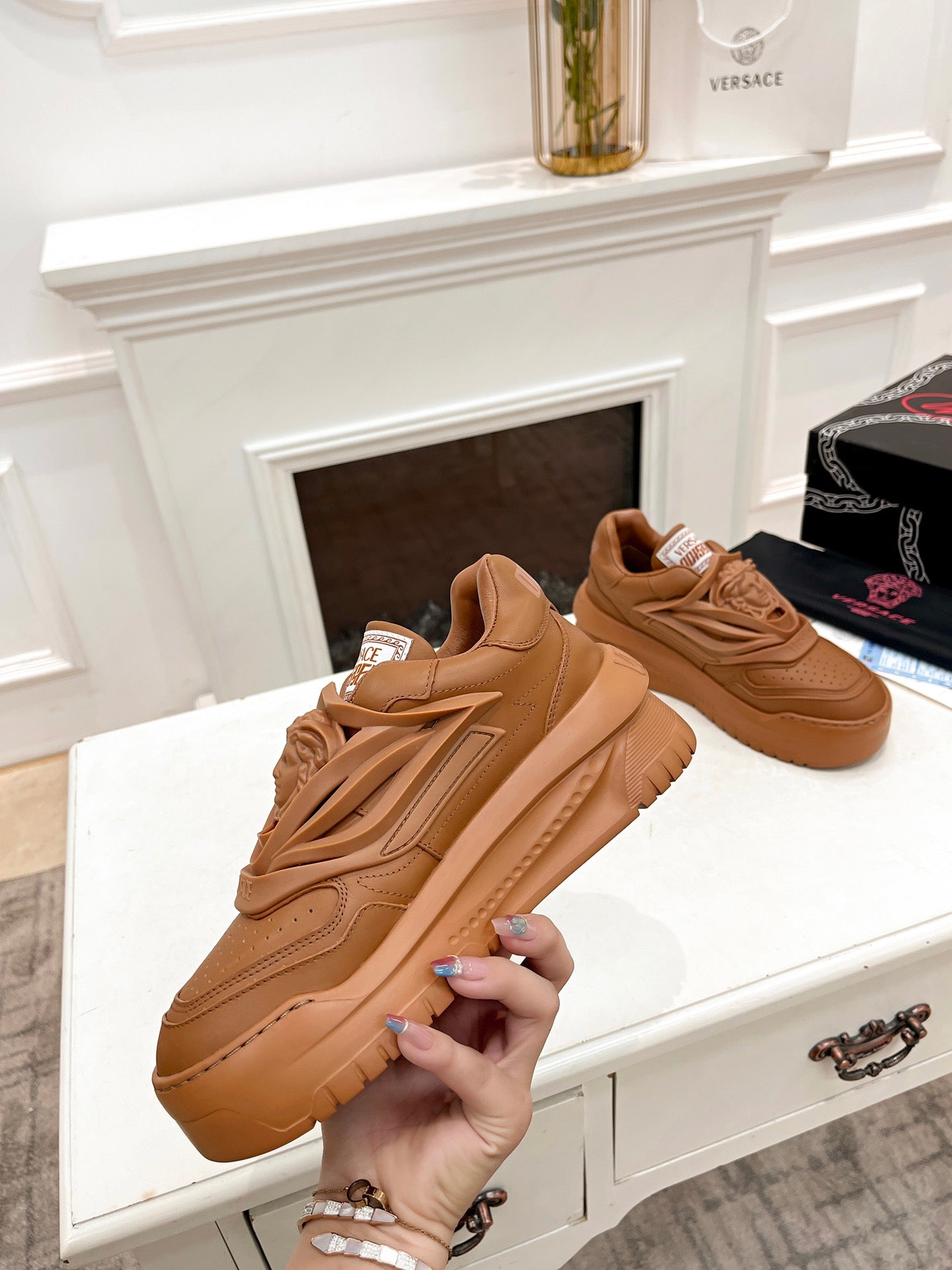 Sneakers