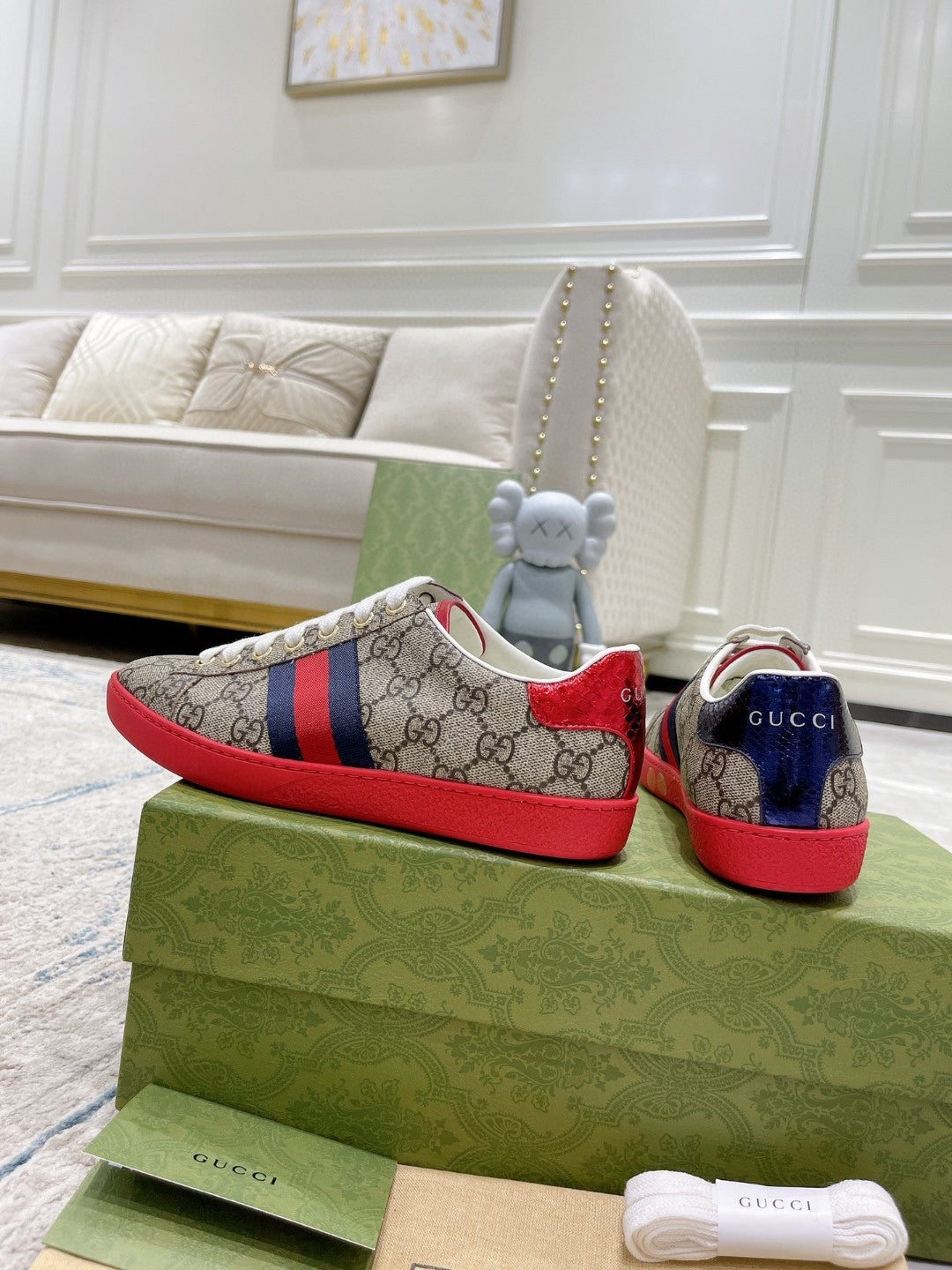 Sneakers