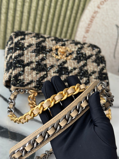 Handbag