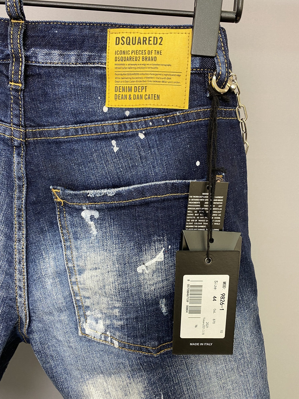 Short Jeans
