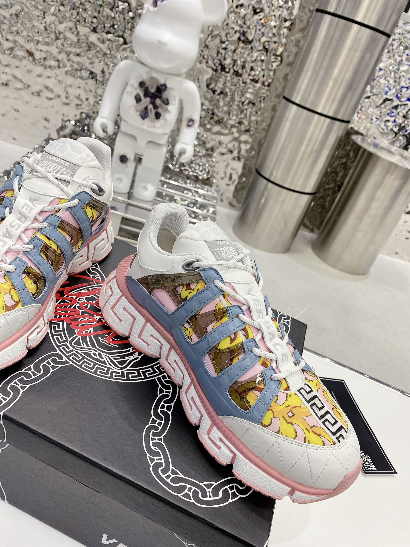 Sneakers