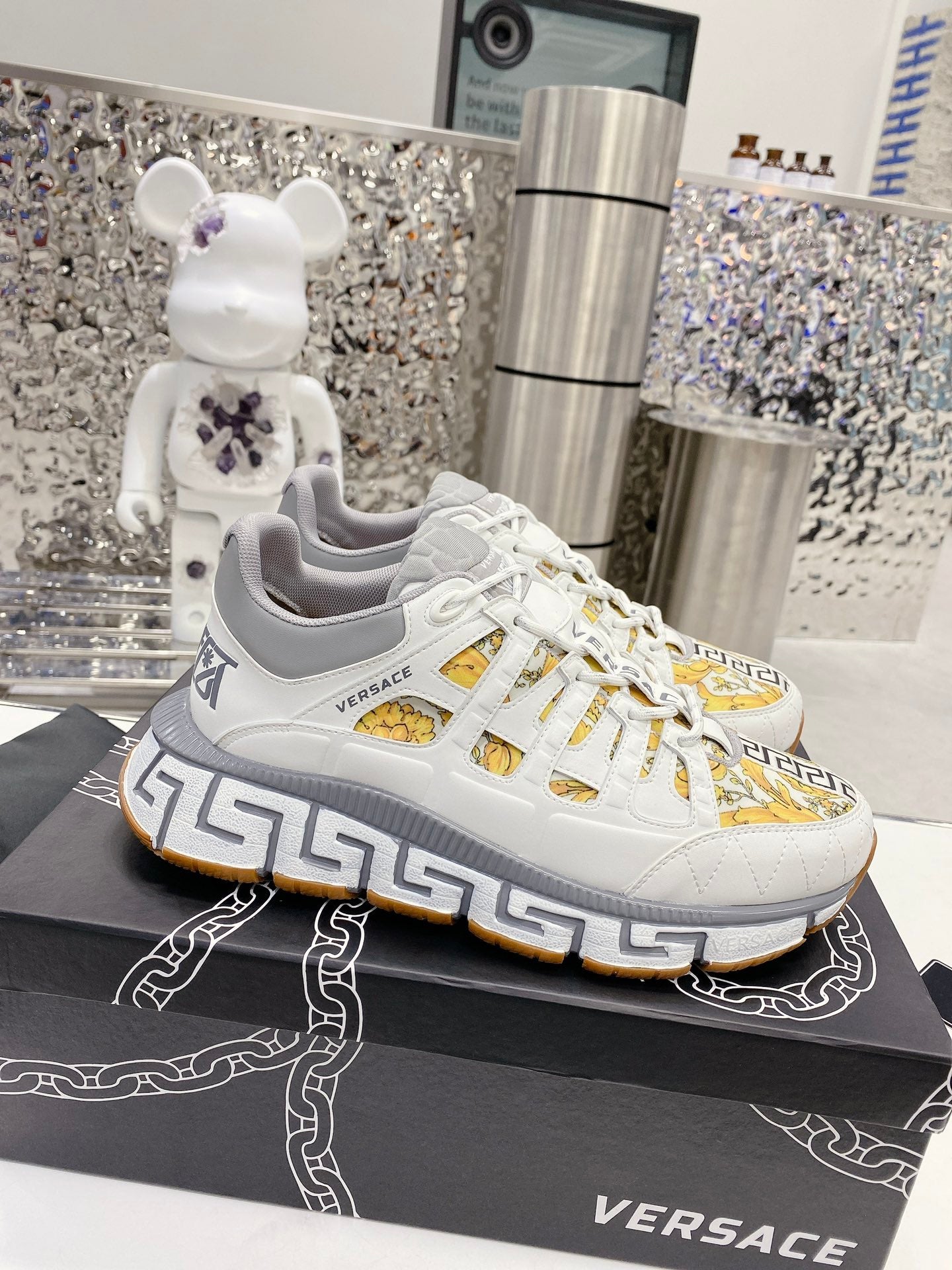 Sneakers