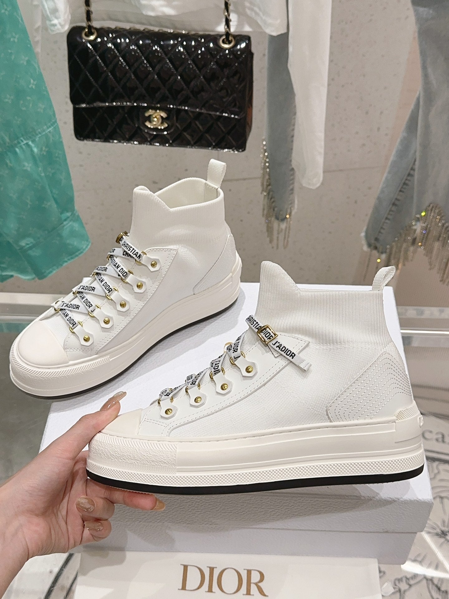 Sneakers