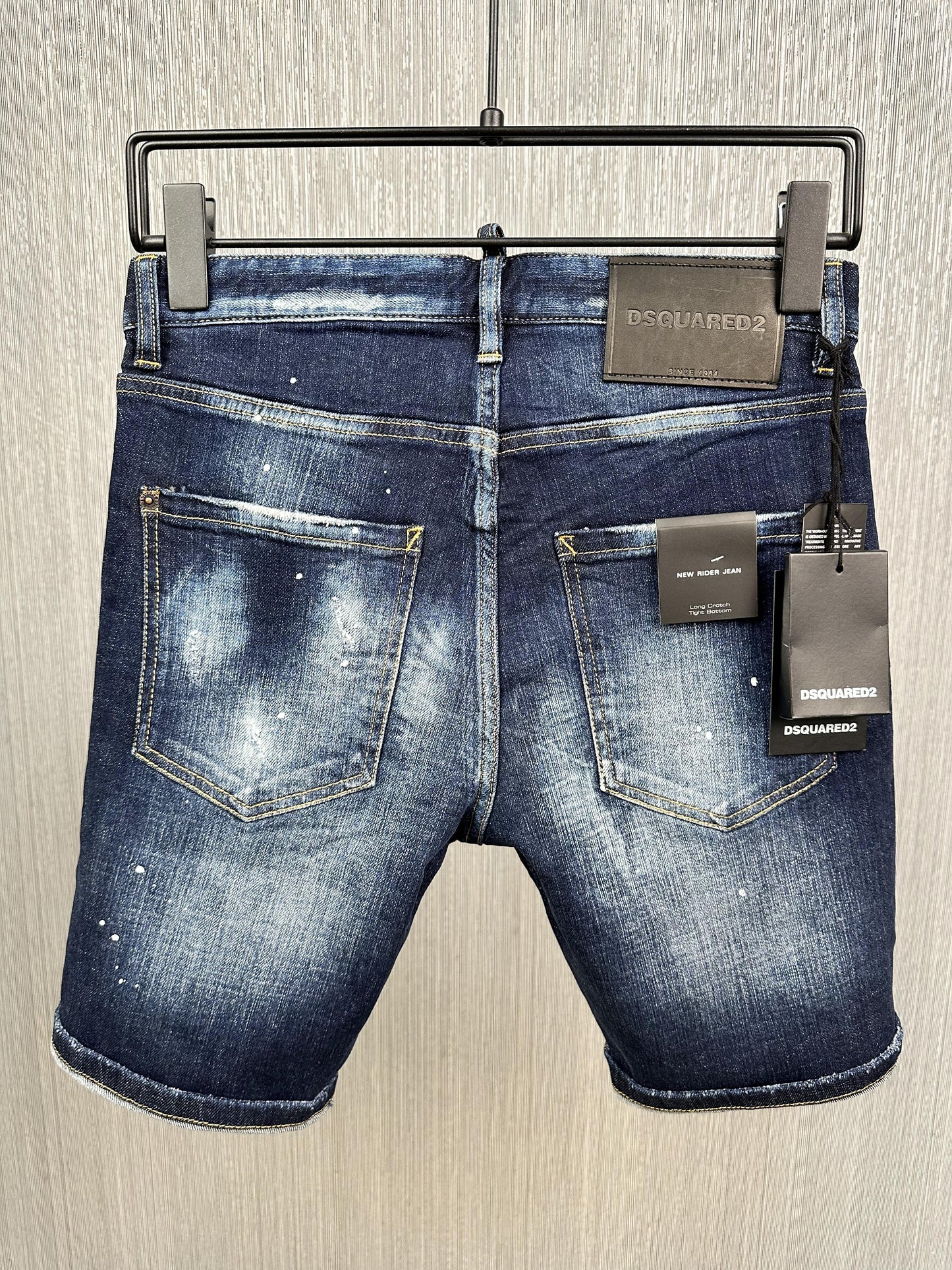 Short Jeans