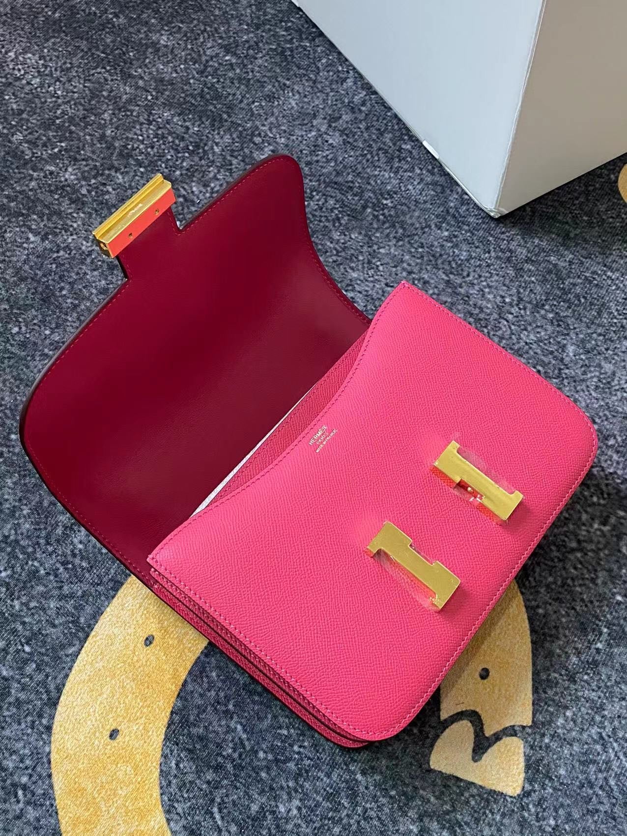 Handbag