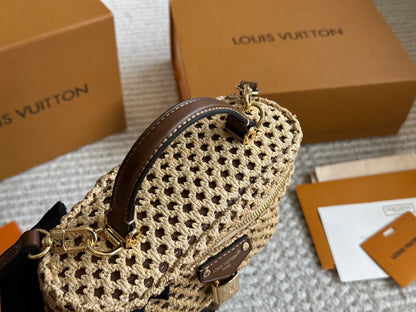 Handbag