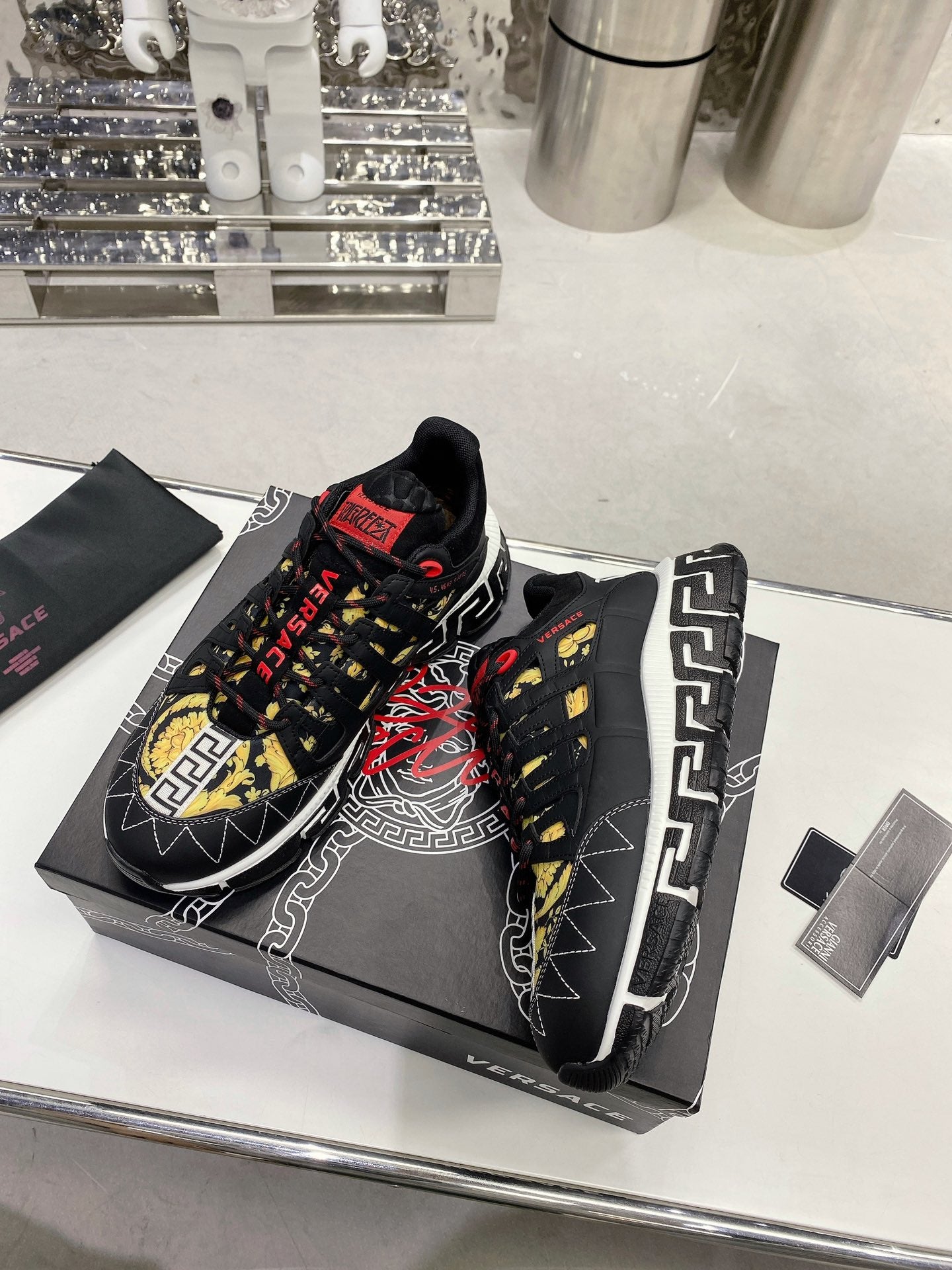Sneakers