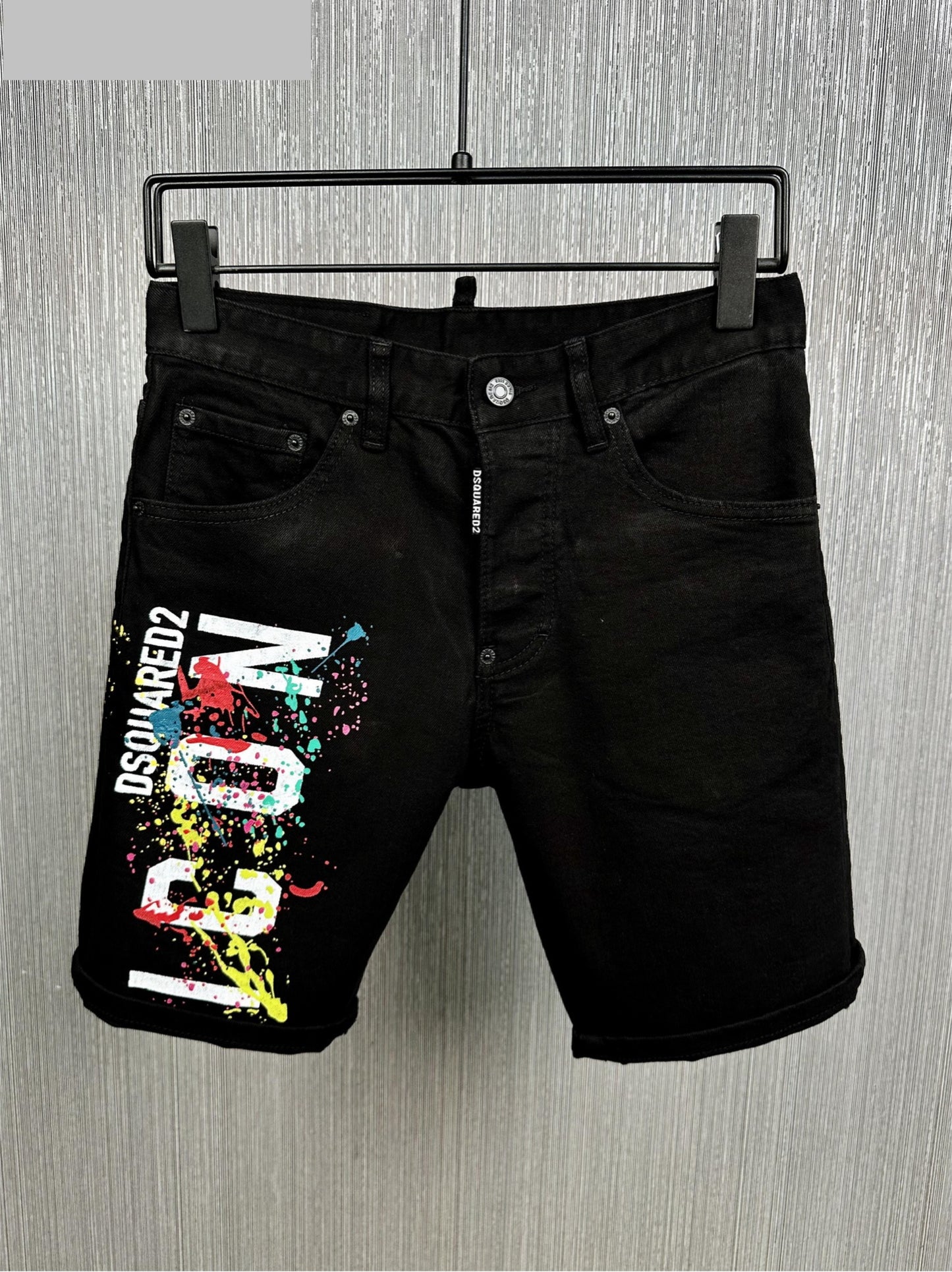Short Jeans