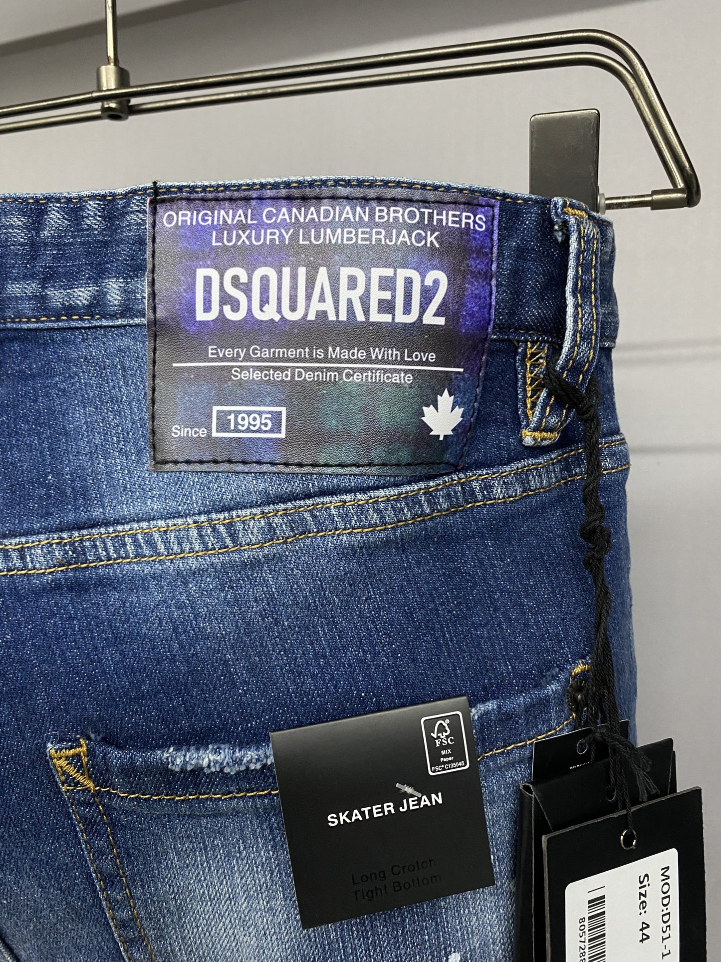 Short Jeans
