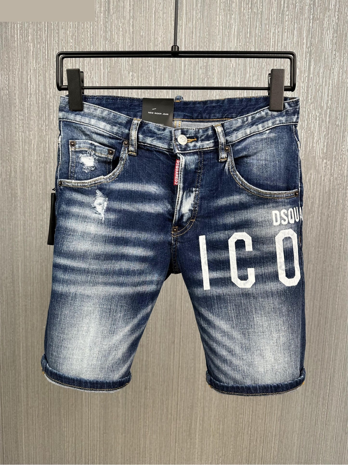 Short Jeans