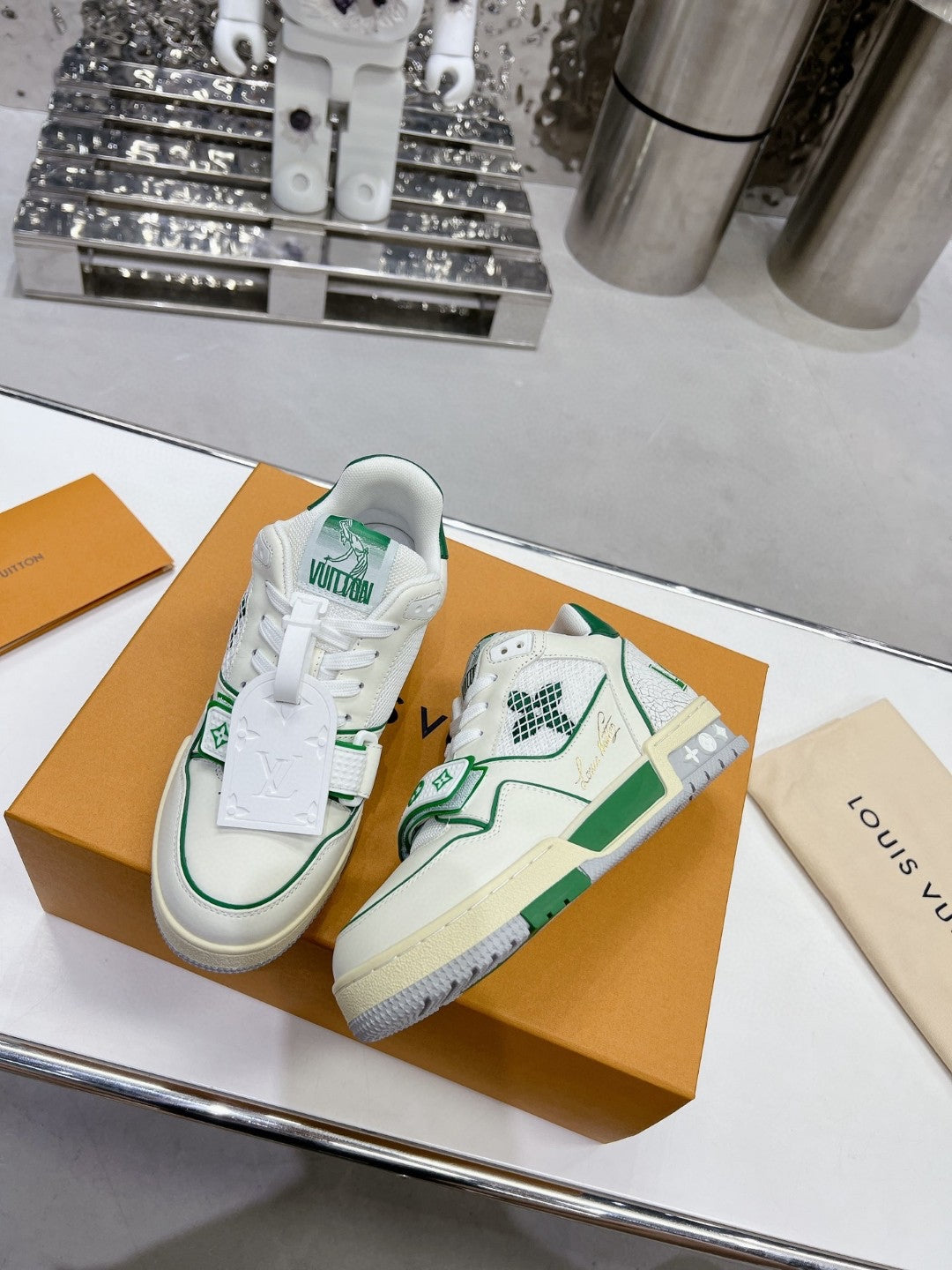 Sneakers