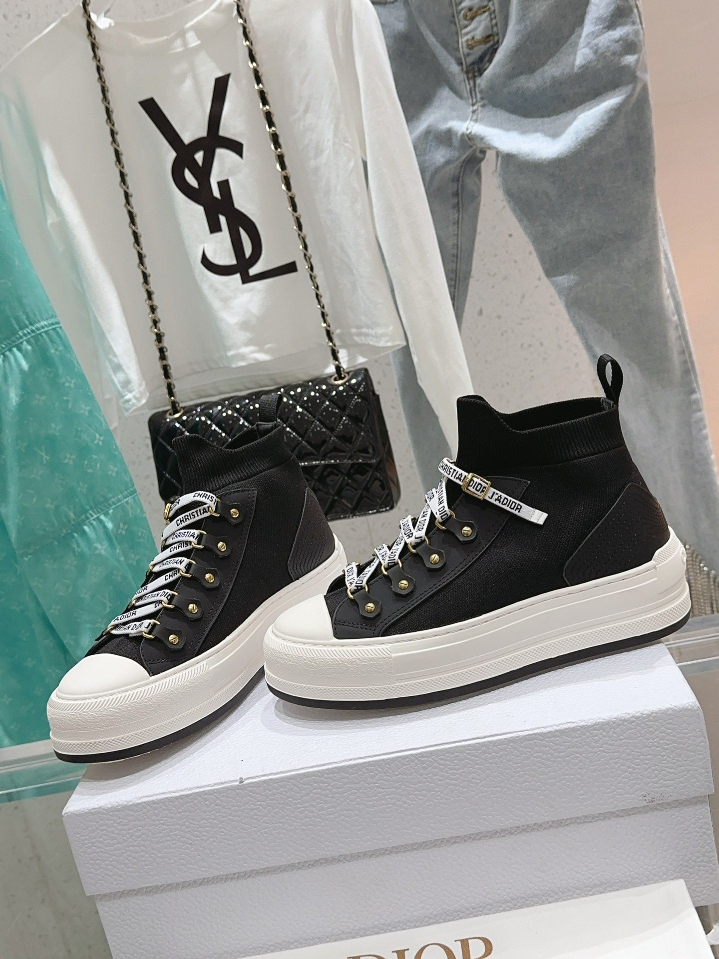 Sneakers