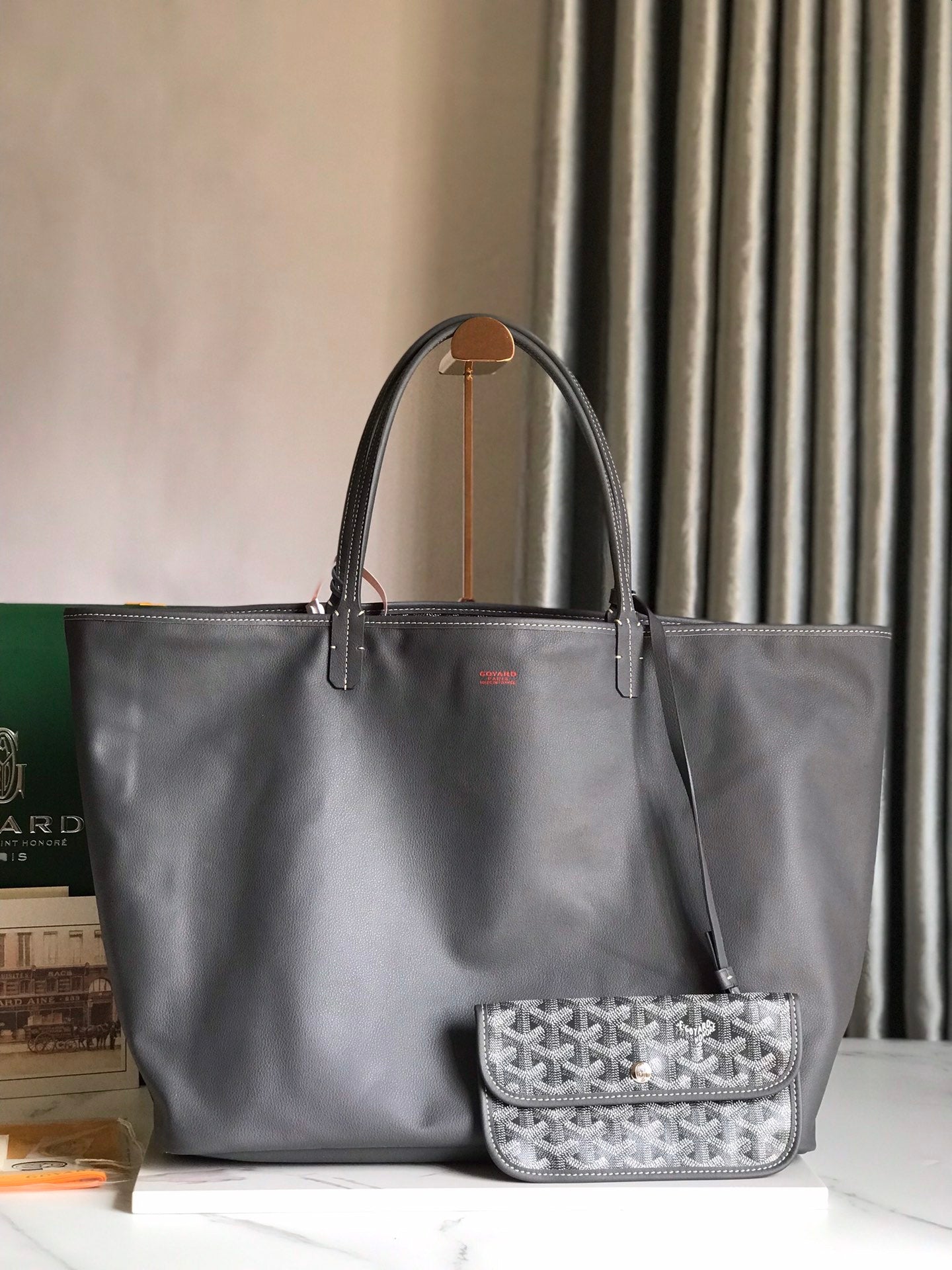 Handbag