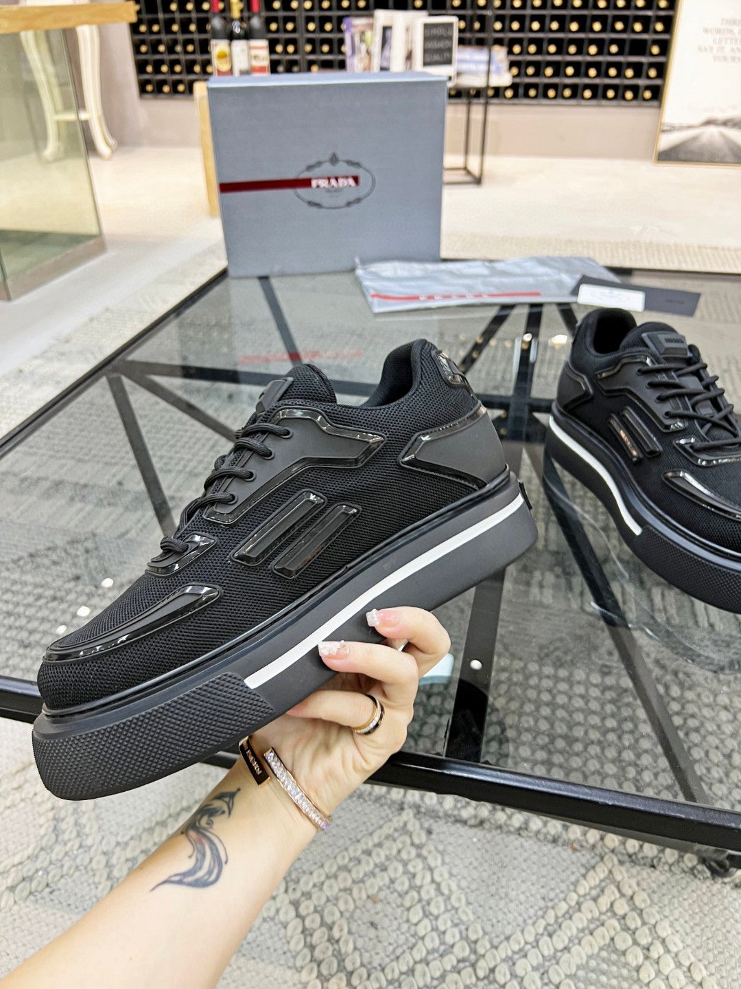 Sneakers