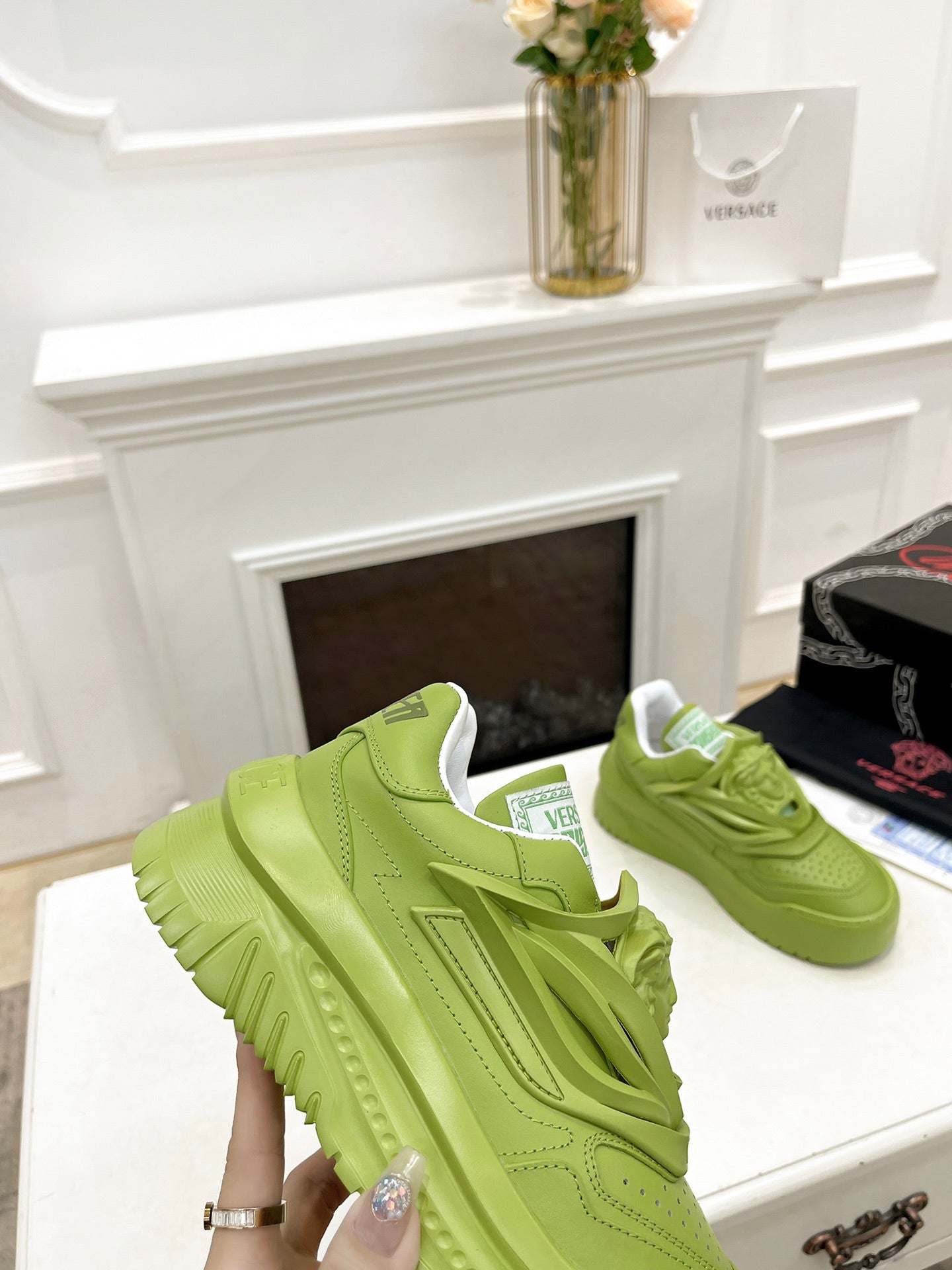 Sneakers