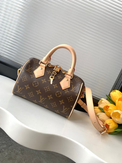 Handbag