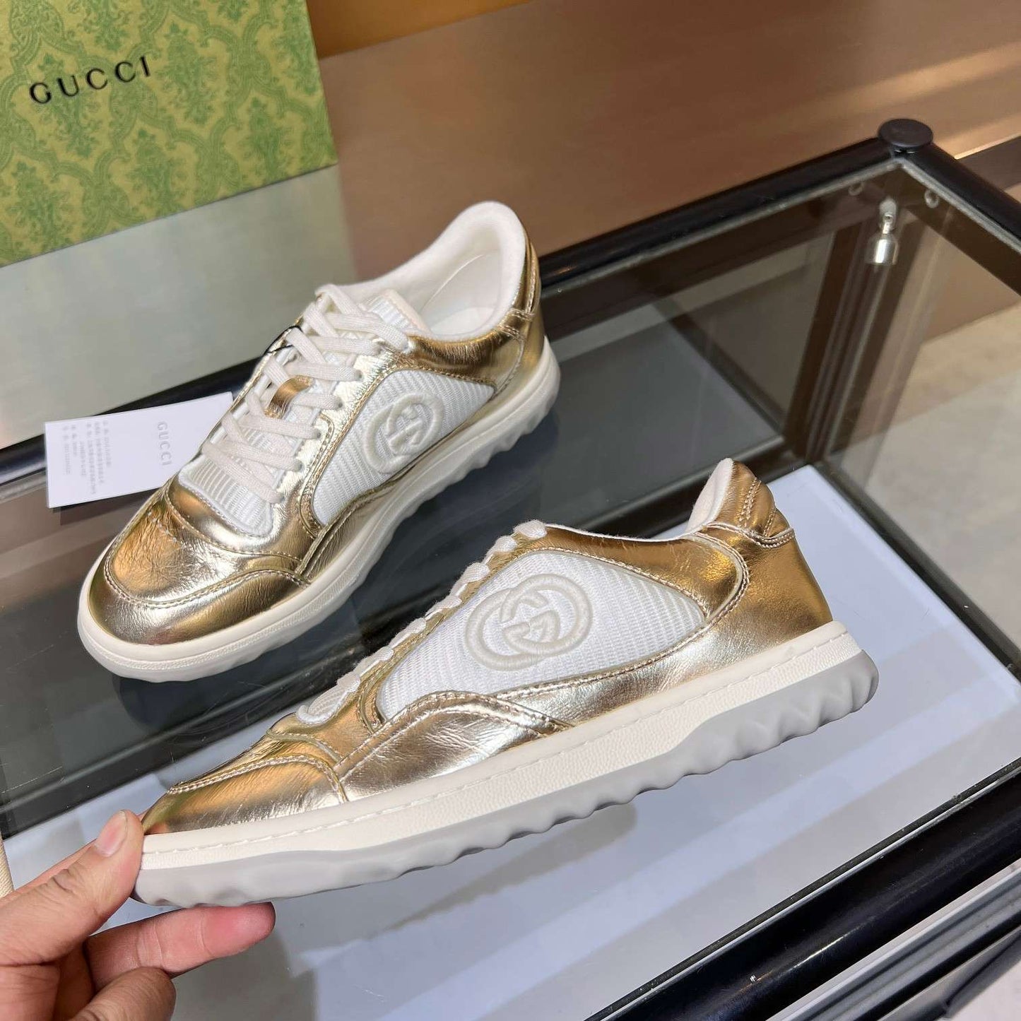 Sneakers