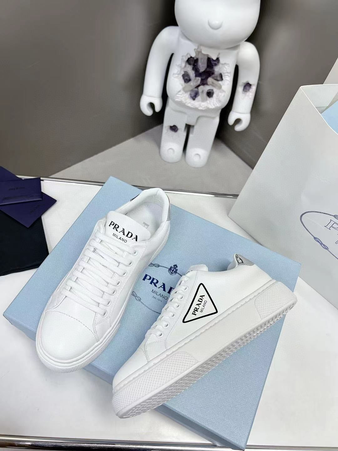 Sneakers