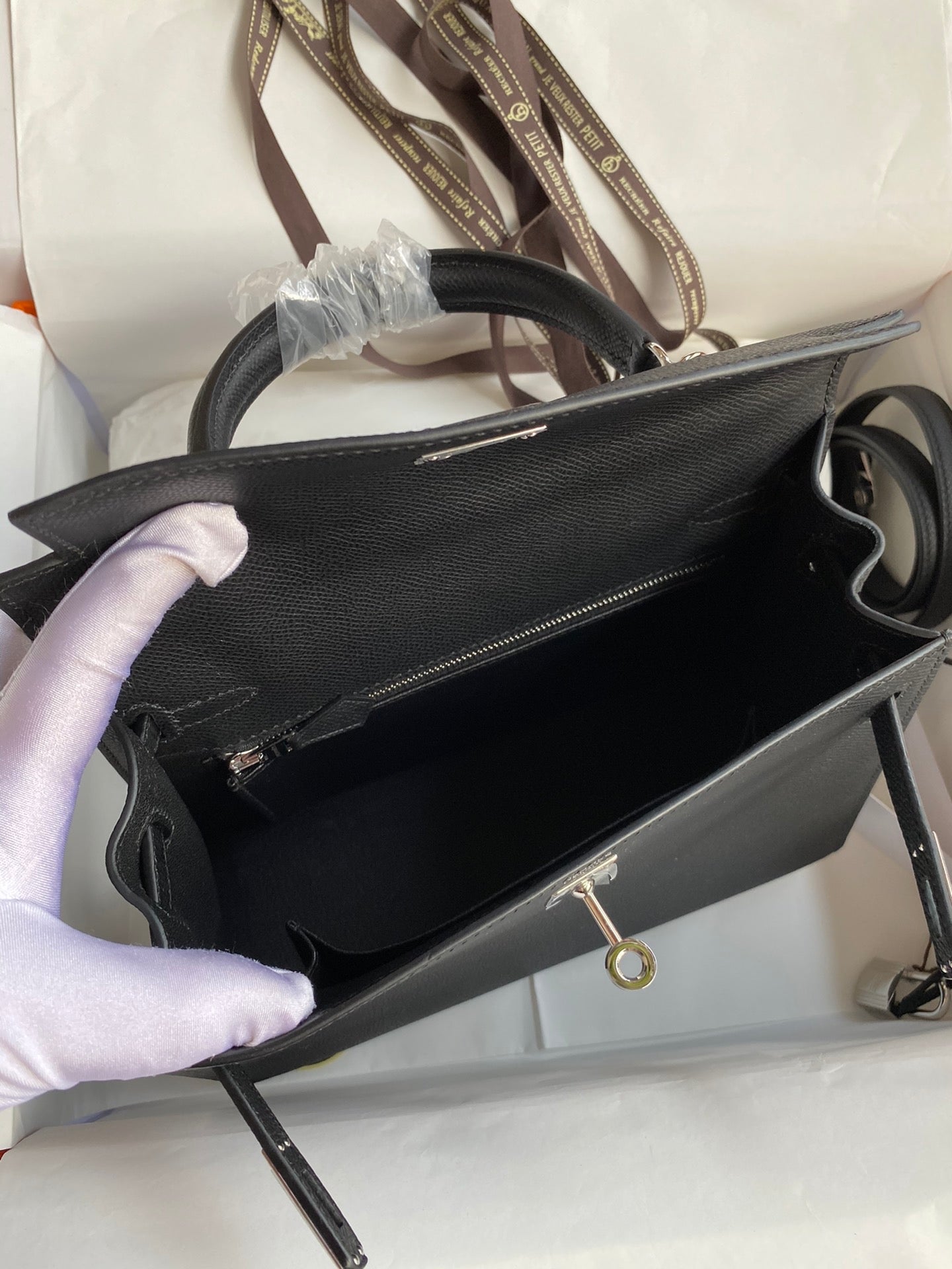 Handbag