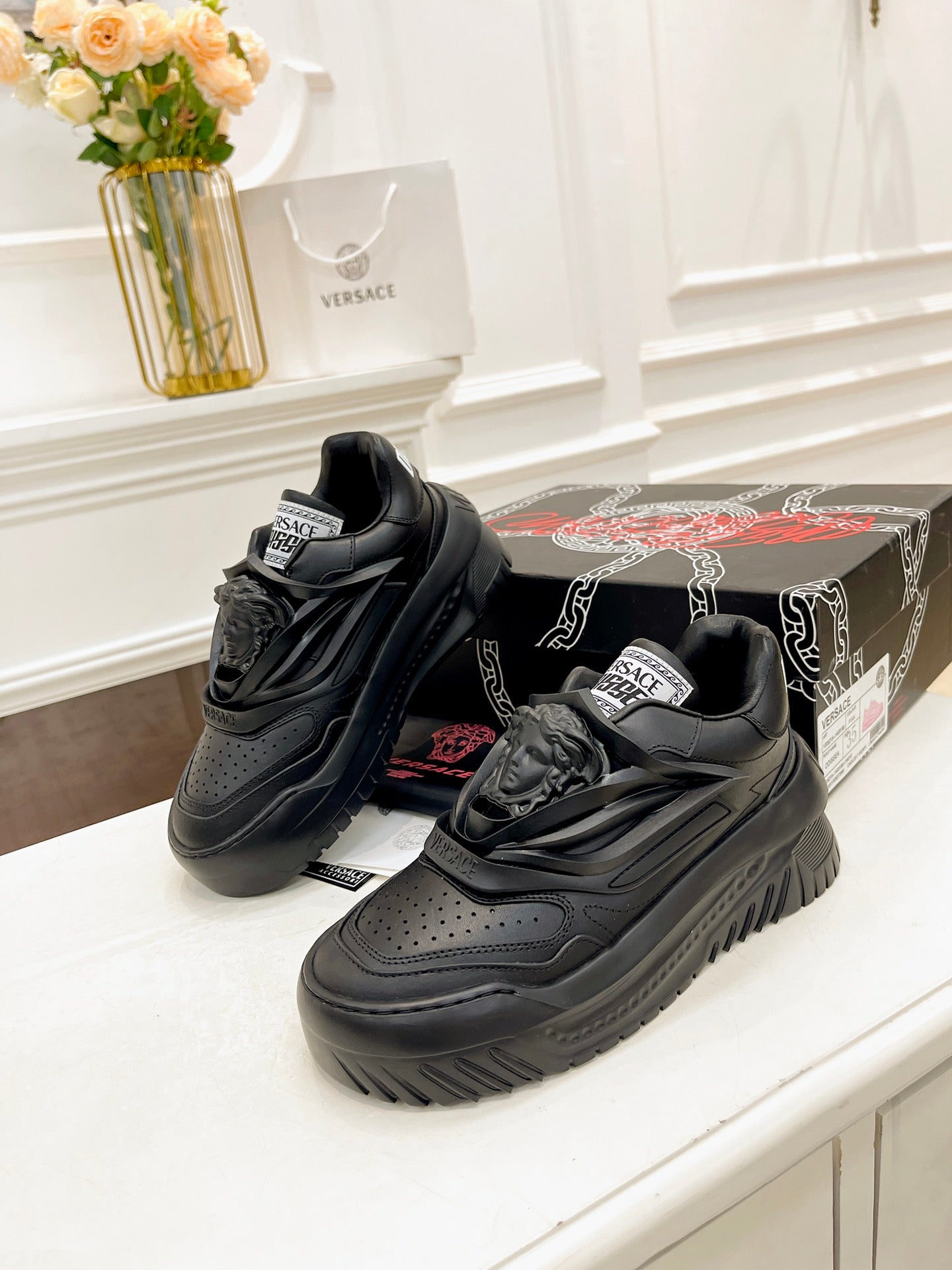 Sneakers