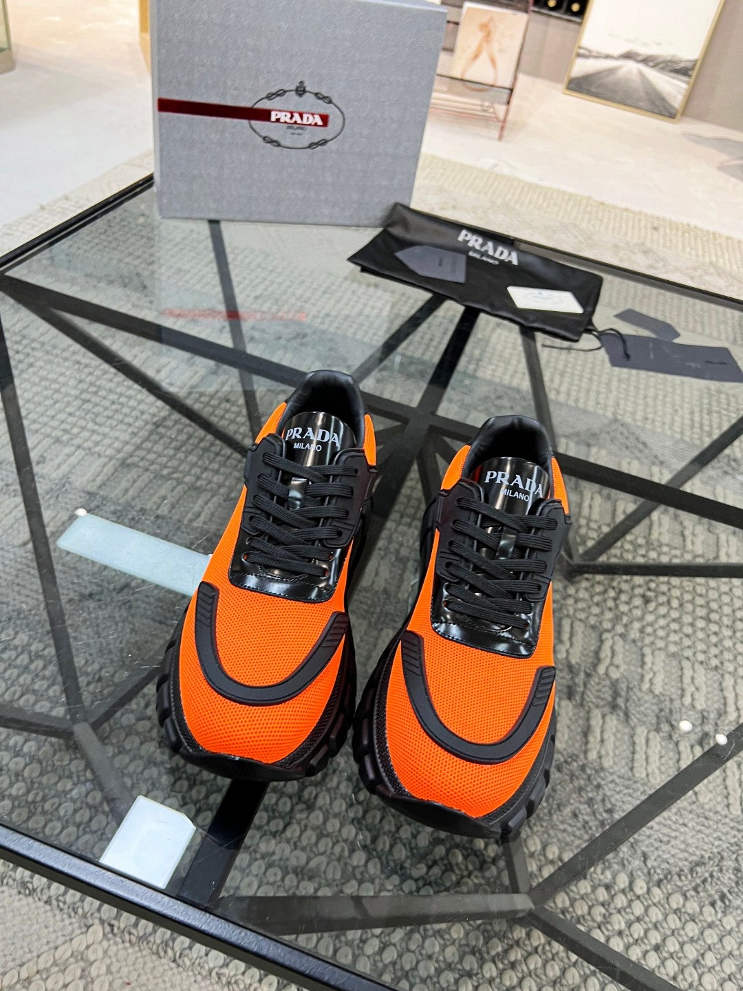 Sneakers