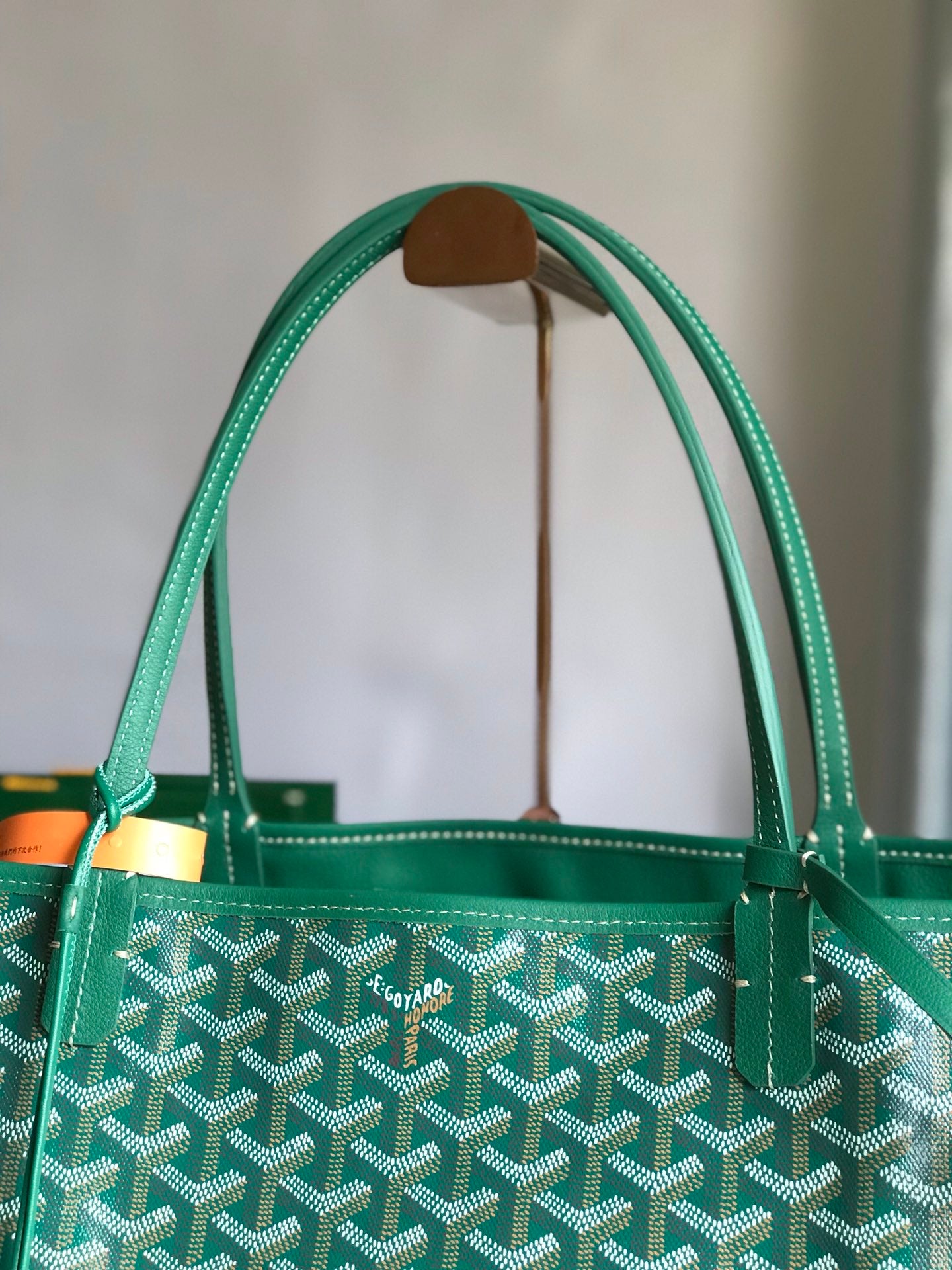 Handbag