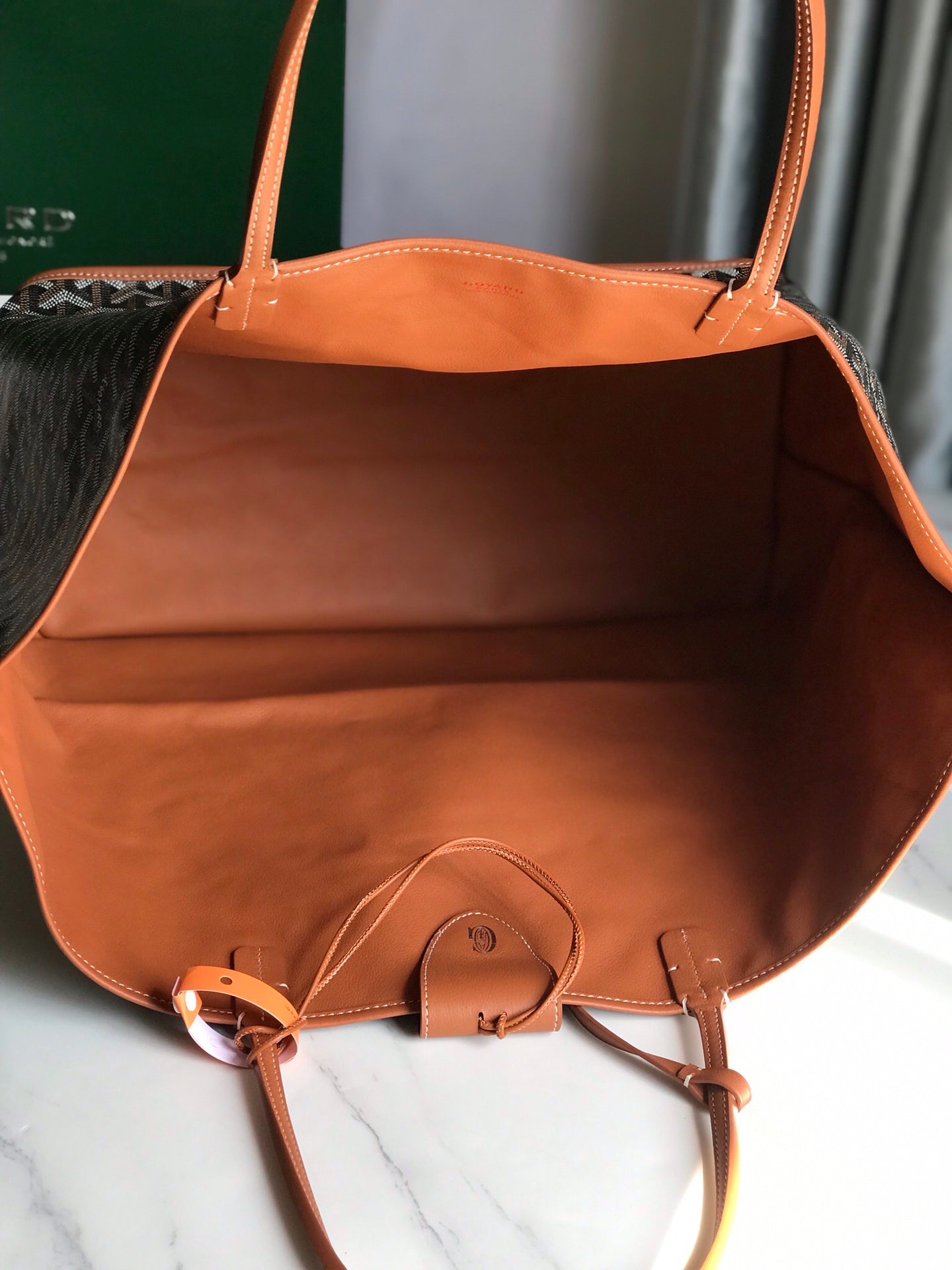 Handbag