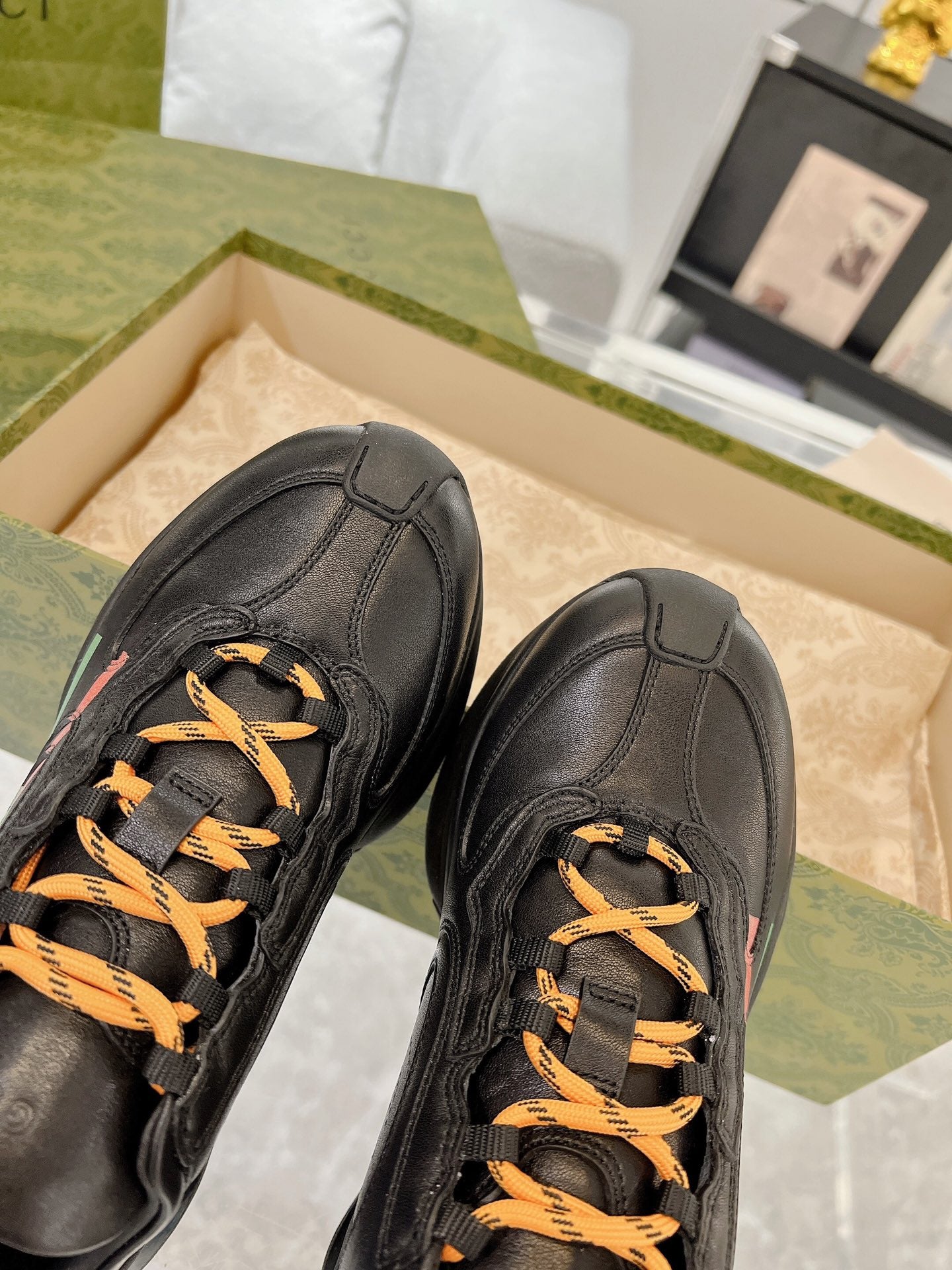 Sneakers