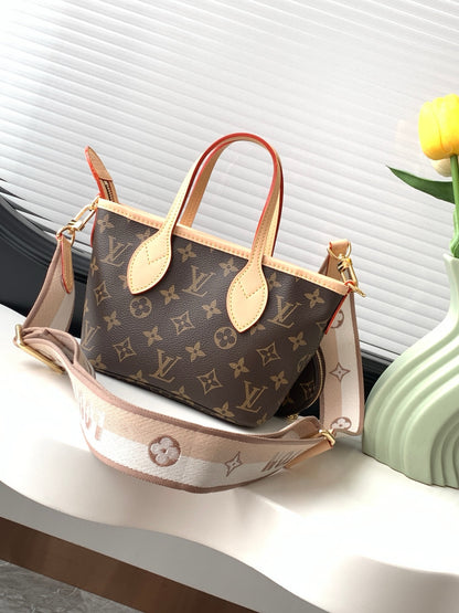 Handbag