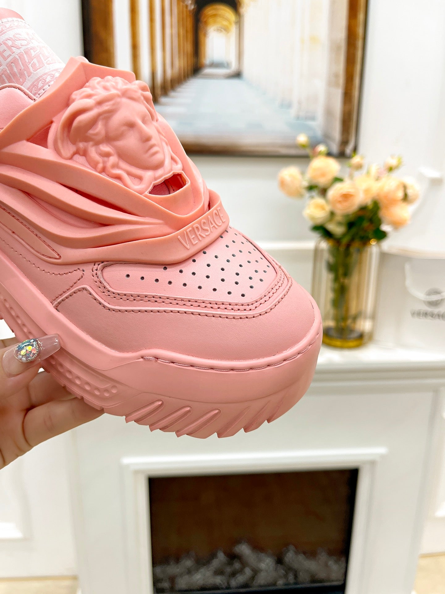 Sneakers