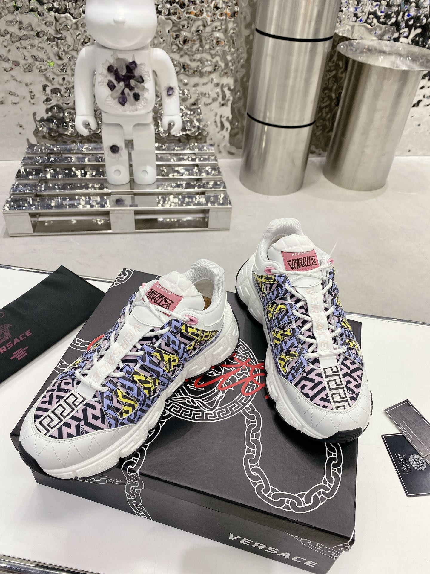 Sneakers