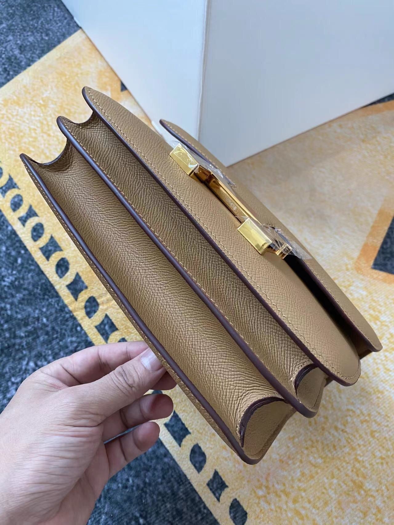 Handbag