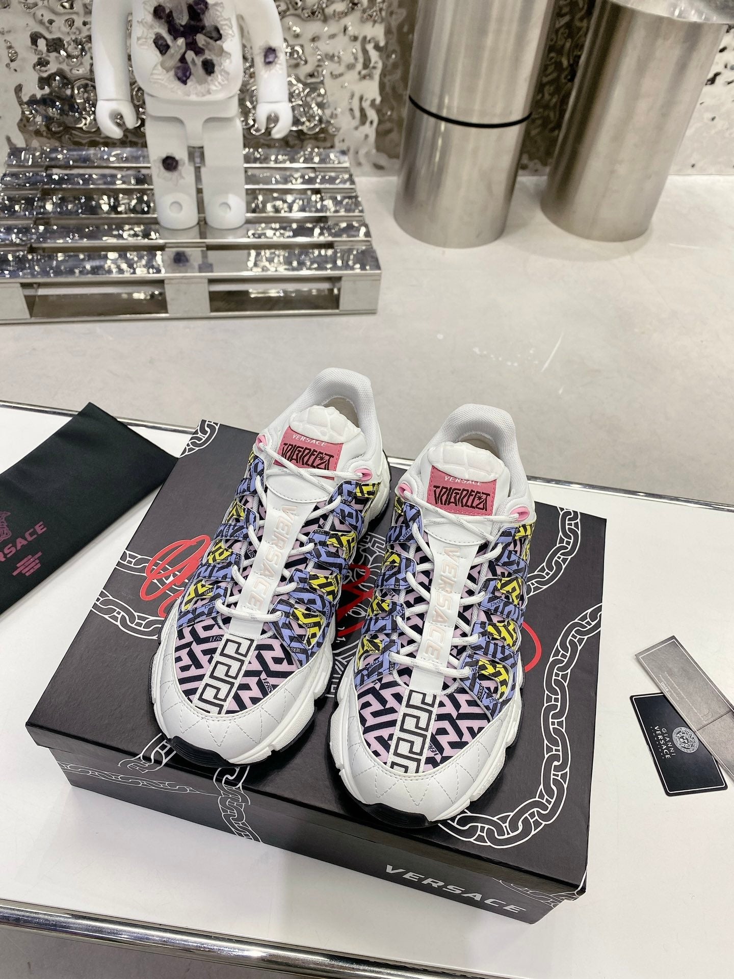 Sneakers